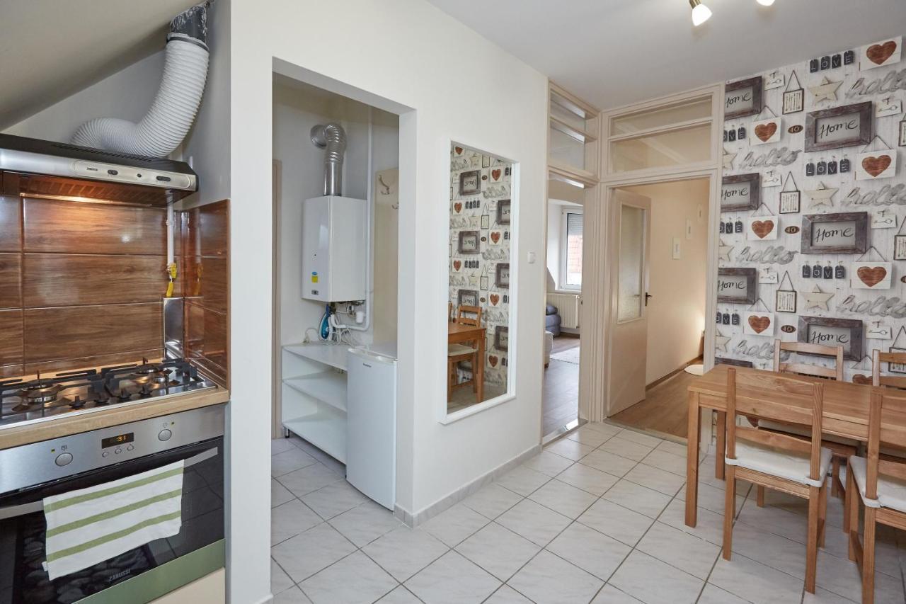 Zoli Apartmanok -Nori Koelcsey 32 Hajdúszoboszló Extérieur photo