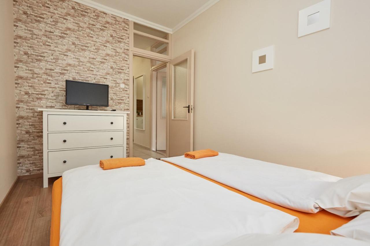 Zoli Apartmanok -Nori Koelcsey 32 Hajdúszoboszló Extérieur photo