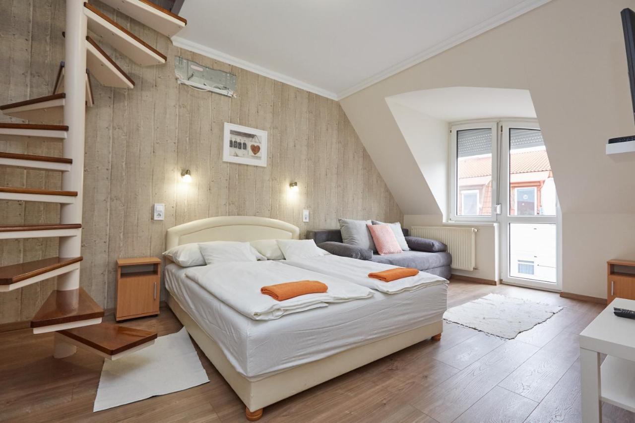 Zoli Apartmanok -Nori Koelcsey 32 Hajdúszoboszló Extérieur photo